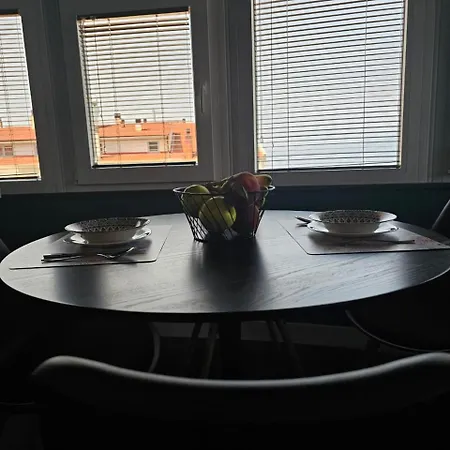 Appartamento Drion With View Pogradec